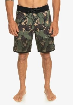 Quiksilver HIGHLITE SCALLOP - Badeshorts - Camo