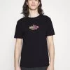 Quiksilver STRANGER THINGS TEE - T-Shirt Print - Black 1 Quiksilver STRANGER THINGS TEE - T-Shirt Print - Black -Quiksilver 1e5c7237136d44b99b6a0321a117750a