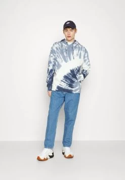Quiksilver NINETIES WASH - Jeans Tapered Fit - Ice -Quiksilver 4a759428355746549988dd5f9db1a334