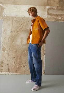 Quiksilver AQUA CULT - Jeans Straight Leg - Aged -Quiksilver 564c15229f8047189064edcc3e29e2ca