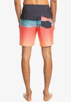 Quiksilver PANEL - Badeshorts - Orange 9 Quiksilver PANEL - Badeshorts - Orange -Quiksilver 88759c4b0a584ce2b597c1f6d3477f57