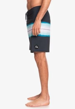 Quiksilver BOARD - Shorts - Black -Quiksilver d6143ffcb65f407e8dbae8c14d7b6093
