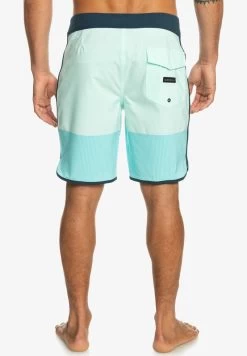 Quiksilver HIGHLITE SCALLOP - Badeshorts - Beach Glass 10 Quiksilver HIGHLITE SCALLOP - Badeshorts - Beach Glass -Quiksilver fbfbbbda28c643f795942bd29ec36751